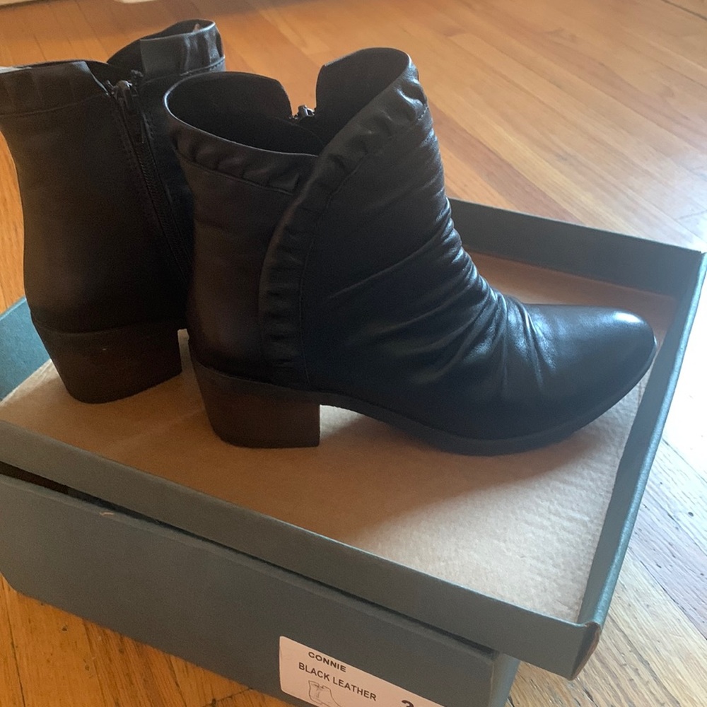 Bueno Connie Ankle Boots Genuine Leather Black